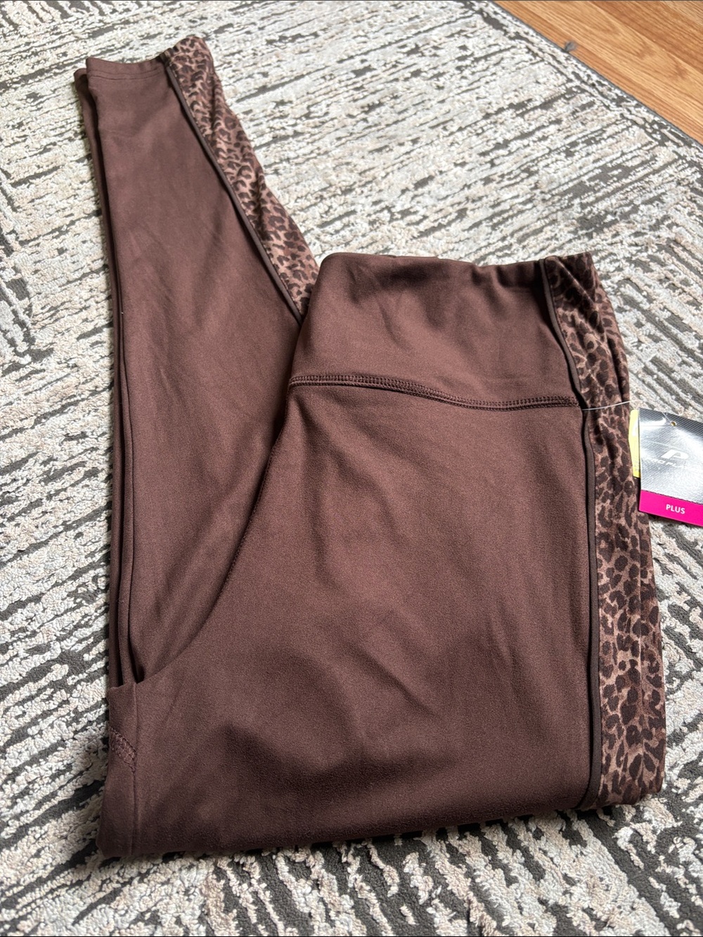 Plus-Size Brown Leggings with Leopard Trim
